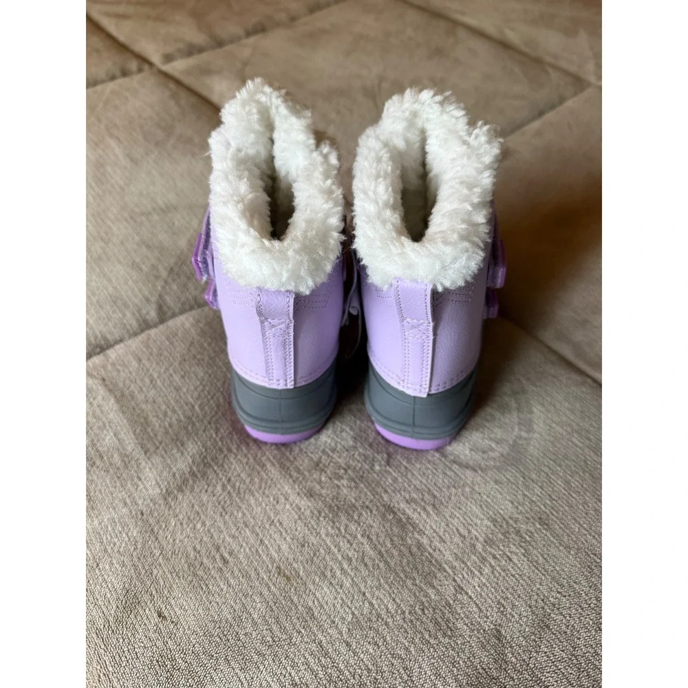Cat & Jack Toddler Girls Purple Faux Fur Lined Winter Duck Boots Size 7 NWT